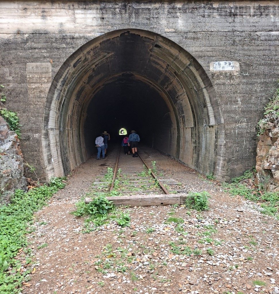 rail-tunnel